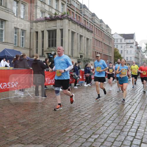 13.09.2026 - Kiel Lauf Yannick Fuchs http://msf.ph/oto/10421609 13.09.2026 10:54:34 Ziel 1127, 1287, 2259, 2506, 4502, 4938, 5302, 5560, 5578, 5821, 6063, 6166, 6208, 6571, 6887, 6889, 7558, 8542, 8711, 8867, 9297, 9462, 9633, 10015, 10049, 11156, 11529, 11760, 12268, 12526, 12529, 12710, 243, 394, 548, 932, 1343, 1613, 1740, 1765, 2196, 2259, 2471, 2579, 2746, 3024, 3269, 3293, 3337, 3649, 3729, 4246, 4264, 4310, 4525, 4582, 4827, 5119, 5318, 5392, 5578, 5621, 5675, 5678, 5680, 6519, 6571, 6888, 7276, 7518, 7535, 8328, 8640, 8849, 8925, 9088, 9400, 396, 454 meine-sportfotos.de