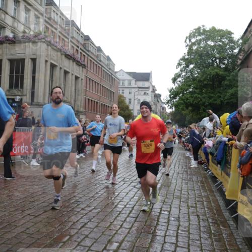 13.09.2026 - Kiel Lauf Yannick Fuchs http://msf.ph/oto/10421626 13.09.2026 10:54:36 Ziel 1127, 1287, 2506, 4502, 4938, 5302, 5560, 5821, 6063, 6166, 6208, 6887, 6889, 7046, 7558, 8542, 8711, 8867, 9297, 9462, 9633, 10015, 10740, 11156, 11529, 11760, 12268, 12526, 12529, 12710, 243, 394, 548, 932, 1343, 1613, 1740, 1765, 2196, 2259, 2471, 2579, 2746, 3024, 3269, 3293, 3337, 3649, 3729, 4246, 4264, 4310, 4525, 4582, 4827, 5119, 5318, 5392, 5578, 5621, 5680, 6063, 6208, 6519, 6571, 6888, 7276, 7535, 8328, 8640, 8711, 8849, 8925, 9088, 9400, 396, 454 meine-sportfotos.de