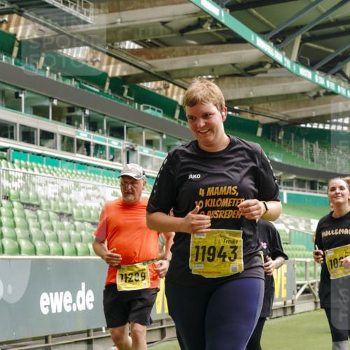 13.09.2026 - 21. swb-Marathon Bremen Michael Burmester http://msf.ph/oto/10421651 13.09.2026 10:45:09 Laufen im Stadion 10137, 10176, 10191, 10192, 10194, 10202, 10242, 10295, 10325, 10335, 10344, 10430, 10459, 10472, 10513, 10524, 10568, 10600, 10629, 10651, 10679, 10713, 10756, 10779, 10882, 10979, 10997, 10999, 11081, 11200, 11233, 11307, 11309, 11355, 11367, 11385, 11408, 11495, 11629, 11709, 11808, 11821, 11932, 11943, 12057, 12089, 12151, 12153, 12177, 12178, 12224, 12226, 12311, 12321, 12334, 12539, 10148, 10330 meine-sportfotos.de