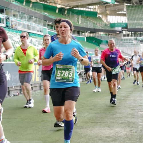 13.09.2026 - 21. swb-Marathon Bremen Michael Burmester http://msf.ph/oto/10421685 13.09.2026 13:22:24 Laufen im Stadion 128, 160, 211, 258, 343, 351, 423, 441, 571, 601, 609, 620, 708, 782, 851, 892, 1060, 1094, 1157, 1158, 1177, 1178, 1259, 1316, 1331, 1344, 1417, 1518, 1657, 1669, 1676, 1691, 1729, 1746, 1788, 1808, 1883, 2213, 2290, 2414, 2433, 2475, 2504, 2526, 2551, 2619, 2632, 2652, 2660, 2685, 2711, 2736, 2828, 2954, 2964, 2995, 3010, 3022, 3034, 3070, 3074, 3144, 3225, 3252, 3347, 3351, 3505, 3530, 3559, 3682, 3784, 4020, 4054, 4231, 4406, 4407, 4431, 4467, 4584, 1506 meine-sportfotos.de