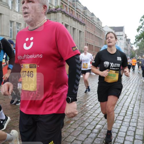 13.09.2026 - Kiel Lauf Yannick Fuchs http://msf.ph/oto/10421761 13.09.2026 10:54:45 Ziel 396, 459, 796, 1063, 1619, 1659, 1940, 2747, 3162, 3511, 3939, 3950, 4091, 4772, 4938, 5302, 5521, 5770, 5821, 5923, 6889, 7046, 7696, 8222, 8374, 8484, 8542, 9297, 9424, 10015, 10134, 10740, 11760, 12268, 12529, 243, 394, 548, 932, 1127, 1287, 1343, 1613, 1765, 2196, 2259, 2471, 2506, 2579, 3293, 3337, 3729, 4246, 4310, 4502, 4582, 4827, 5318, 5560, 5578, 6063, 6166, 6208, 6571, 6887, 6888, 7558, 8328, 8640, 8711, 8849, 9400, 9462, 9633, 454, 1815, 3084, 243 meine-sportfotos.de