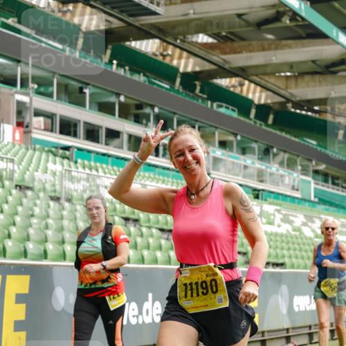 13.09.2026 - 21. swb-Marathon Bremen Michael Burmester http://msf.ph/oto/10421845 13.09.2026 10:45:19 Laufen im Stadion 10137, 10176, 10191, 10192, 10194, 10202, 10242, 10295, 10344, 10430, 10472, 10524, 10568, 10600, 10629, 10651, 10679, 10713, 10756, 10779, 10882, 10979, 10997, 10999, 11081, 11181, 11200, 11233, 11244, 11307, 11309, 11355, 11367, 11385, 11408, 11495, 11574, 11629, 11709, 11808, 11821, 11932, 11943, 12057, 12089, 12151, 12153, 12177, 12178, 12224, 12226, 12285, 12311, 12321, 12334, 12374, 12539, 10148, 10303, 10330 meine-sportfotos.de