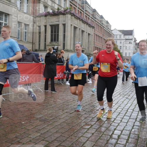 13.09.2026 - Kiel Lauf Yannick Fuchs http://msf.ph/oto/10421854 13.09.2026 10:55:00 Ziel 454, 575, 1232, 1815, 2198, 2339, 2357, 2548, 2554, 2747, 2813, 3084, 3699, 4369, 4370, 4625, 4652, 4665, 4902, 5260, 5890, 6193, 6583, 6842, 7419, 7722, 8121, 8519, 9573, 9601, 9849, 10058, 10148, 10170, 11157, 11453, 12444, 396, 459, 796, 1063, 1127, 1287, 1619, 1659, 1940, 2506, 2747, 3162, 3511, 3939, 3950, 4091, 4502, 4772, 5560, 6063, 6166, 6208, 6887, 7558, 8711, 9462, 9633, 185, 313, 1459, 1851, 1973, 2738, 3429, 3903, 4403, 4678, 4898, 5104, 2259, 5578 meine-sportfotos.de