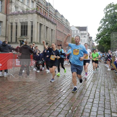 13.09.2026 - Kiel Lauf Yannick Fuchs http://msf.ph/oto/10421929 13.09.2026 10:55:10 Ziel 185, 575, 1232, 1459, 1815, 1851, 1973, 2339, 2548, 2738, 2813, 3084, 3429, 3903, 4403, 4678, 4898, 5104, 5645, 5834, 6193, 6490, 6498, 6501, 6583, 6991, 7118, 7450, 7566, 7722, 8121, 8714, 8791, 8845, 9131, 9849, 10032, 10061, 10354, 10571, 11157, 11325, 11358, 11453, 12176, 12444, 396, 454, 459, 575, 796, 1063, 1232, 1619, 1659, 1940, 2198, 2357, 2554, 2747, 2813, 3162, 3511, 3699, 3939, 3950, 4091, 4369, 4370, 4625, 4652, 4665, 4772, 4902, 34, 313 meine-sportfotos.de
