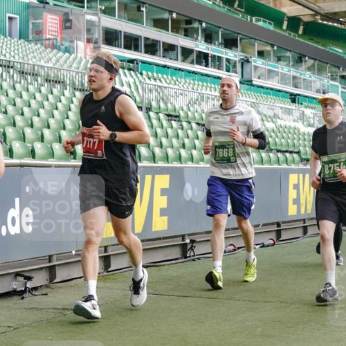 13.09.2026 - 21. swb-Marathon Bremen Michael Burmester http://msf.ph/oto/10421961 13.09.2026 13:22:32 Laufen im Stadion 128, 160, 211, 258, 343, 351, 423, 441, 533, 571, 601, 609, 708, 782, 851, 892, 1060, 1094, 1157, 1158, 1177, 1178, 1259, 1316, 1331, 1344, 1417, 1518, 1657, 1669, 1676, 1691, 1729, 1746, 1788, 1883, 2213, 2290, 2433, 2475, 2504, 2526, 2551, 2619, 2632, 2652, 2660, 2685, 2711, 2828, 2954, 2964, 2995, 3022, 3034, 3144, 3225, 3252, 3347, 3351, 3423, 3505, 3530, 3559, 3682, 3727, 3784, 4020, 4054, 4231, 4406, 4407, 4431, 4467, 4584, 1506 meine-sportfotos.de