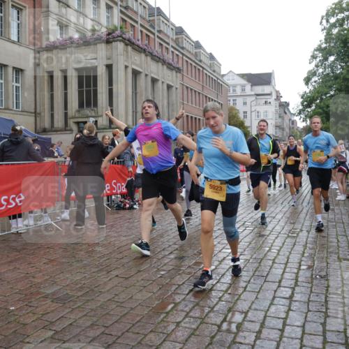 13.09.2026 - Kiel Lauf Yannick Fuchs http://msf.ph/oto/10421995 13.09.2026 10:55:17 Ziel 185, 313, 1459, 1851, 2330, 2331, 2738, 3379, 3429, 3645, 3903, 4403, 4678, 4898, 5104, 5485, 5645, 5834, 6490, 6498, 6501, 6800, 6991, 7118, 7450, 7566, 8714, 8791, 8845, 9131, 9858, 10061, 10354, 10571, 10936, 11325, 11358, 11751, 12176, 12610, 396, 454, 459, 575, 796, 1063, 1232, 1619, 1659, 1815, 1940, 1973, 2198, 2339, 2357, 2548, 2554, 2747, 2813, 3084, 3162, 3511, 3699, 3939, 3950, 4091, 4369, 4370, 4625, 4652, 4665, 4772, 4902, 6193, 6498, 6501, 6583, 7722, 8121, 34 meine-sportfotos.de
