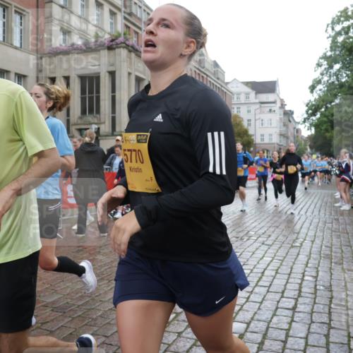 13.09.2026 - Kiel Lauf Yannick Fuchs http://msf.ph/oto/10422062 13.09.2026 10:55:23 Ziel 313, 428, 1841, 1851, 2330, 2331, 3379, 3645, 5485, 5572, 5903, 6800, 6880, 7118, 7148, 7450, 7566, 7966, 8765, 8772, 8845, 9858, 10597, 10722, 10936, 11751, 11946, 12610, 185, 454, 459, 575, 1232, 1459, 1619, 1659, 1815, 1851, 1973, 2198, 2339, 2357, 2548, 2554, 2738, 2747, 2813, 3084, 3162, 3429, 3699, 3903, 4369, 4370, 4403, 4625, 4652, 4665, 4678, 4898, 4902, 5104, 5645, 5834, 6193, 6490, 6498, 6501, 6583, 6991, 7450, 7722, 8121, 8791, 34, 396, 1619 meine-sportfotos.de
