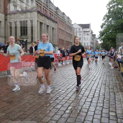 13.09.2026 - Kiel Lauf Yannick Fuchs http://msf.ph/oto/10422301 13.09.2026 10:55:51 Ziel 280, 566, 1264, 1673, 1929, 2264, 2589, 2798, 3297, 4556, 4747, 5034, 5279, 5752, 5772, 7707, 7851, 7988, 8631, 8722, 8733, 11036, 11196, 12327, 12499, 12579, 34, 313, 428, 1841, 1885, 2190, 2208, 2330, 2331, 3105, 3297, 3379, 3539, 3645, 4519, 4594, 5485, 5544, 5572, 5822, 5903, 6753, 6800, 6880, 6922, 7148, 7568, 7966, 8330, 8346, 8632, 8765, 8772, 9014, 9651, 9653, 9858, 10597, 10722, 11621, 11946, 11952, 12500, 574, 778, 7483, 7118, 7566, 8845 meine-sportfotos.de