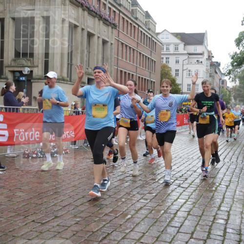 13.09.2026 - Kiel Lauf Yannick Fuchs http://msf.ph/oto/10422350 13.09.2026 10:55:59 Ziel 350, 429, 712, 774, 775, 2264, 2564, 2798, 4556, 5279, 5553, 5752, 5772, 6572, 7707, 7851, 7995, 8073, 8158, 8733, 8813, 8910, 9069, 12316, 12579, 34, 280, 566, 1264, 1673, 1841, 1885, 1929, 2190, 2208, 2589, 3105, 3297, 3539, 4519, 4594, 4747, 5034, 5544, 5572, 5822, 5903, 6753, 6880, 6922, 7148, 7568, 7966, 7988, 8330, 8346, 8631, 8632, 8722, 8765, 8772, 9014, 9651, 9653, 10597, 10722, 11036, 11196, 11621, 11946, 11952, 12327, 12499, 12500, 574, 778, 7483 meine-sportfotos.de
