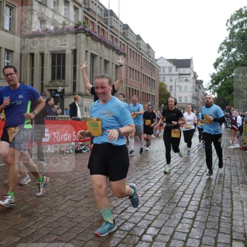 13.09.2026 - Kiel Lauf Yannick Fuchs http://msf.ph/oto/10422425 13.09.2026 10:56:05 Ziel 350, 429, 574, 712, 774, 775, 1208, 2564, 2798, 3541, 5009, 5553, 6572, 7292, 7483, 7707, 7851, 7995, 8054, 8073, 8158, 8813, 8910, 9069, 10774, 10795, 12316, 12579, 12603, 34, 280, 566, 1264, 1673, 1885, 1929, 2190, 2208, 2264, 2589, 2798, 3105, 3297, 3539, 4519, 4556, 4594, 4747, 5034, 5279, 5544, 5752, 5772, 5822, 6753, 6922, 7568, 7988, 8330, 8346, 8631, 8632, 8722, 8733, 9014, 9651, 9653, 11036, 11196, 11621, 11952, 12327, 12499, 12500, 248, 778, 34 meine-sportfotos.de