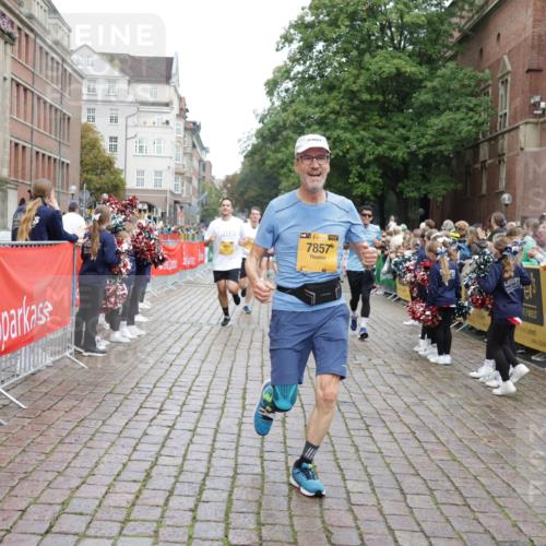 13.09.2026 - Kiel Lauf Yannick Fuchs http://msf.ph/oto/10422556 13.09.2026 09:43:28 Ziel 40, 401, 623, 1049, 1857, 4171, 4256, 6377, 7773, 7857, 7905, 8066, 8770, 8834, 10189, 10300, 11246, 12101, 12575, 255, 623, 1040, 1213, 1508, 3041, 3849, 3850, 5530, 5929, 7099, 7532, 7874, 8191, 8808, 9354, 9933, 10047, 10118, 11753, 12259, 654, 1833, 5964, 9323, 9934, 10460, 12164, 1213, 3827, 3849, 7874, 8870, 9311, 9629, 11721, 12678 meine-sportfotos.de