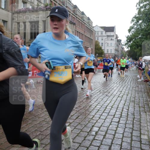 13.09.2026 - Kiel Lauf Yannick Fuchs http://msf.ph/oto/10422596 13.09.2026 10:56:20 Ziel 248, 476, 778, 1618, 2075, 2454, 2674, 2829, 2880, 3267, 4440, 4806, 5067, 5682, 5683, 6530, 6605, 6884, 9210, 10264, 10421, 10433, 10509, 10570, 10750, 10774, 12043, 12171, 12669, 280, 350, 429, 566, 574, 712, 774, 775, 1208, 1264, 2264, 2564, 2589, 2798, 3541, 4556, 4747, 5009, 5034, 5279, 5553, 5752, 5772, 6572, 7292, 7483, 7707, 7851, 7988, 7995, 8054, 8073, 8158, 8733, 8813, 8910, 9069, 10774, 10795, 11196, 12316, 12327, 12499, 12579, 1139, 1504 meine-sportfotos.de