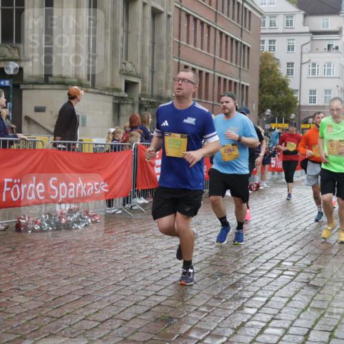 13.09.2026 - Kiel Lauf Yannick Fuchs http://msf.ph/oto/10422610 13.09.2026 10:56:22 Ziel 248, 476, 929, 1618, 2075, 2454, 2674, 2829, 2880, 3267, 4440, 4806, 5067, 5682, 5683, 6530, 6605, 6884, 8989, 8997, 9210, 10264, 10421, 10433, 10509, 10570, 12043, 12669, 280, 350, 429, 574, 712, 774, 775, 778, 1208, 1264, 2264, 2564, 2798, 2829, 3541, 4556, 5009, 5034, 5279, 5553, 5752, 5772, 6572, 7292, 7483, 7707, 7851, 7995, 8054, 8073, 8158, 8733, 8813, 8910, 9069, 10433, 10750, 10774, 10795, 11196, 12316, 12327, 12579, 452, 1139, 1504 meine-sportfotos.de