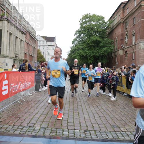 13.09.2026 - Kiel Lauf Yannick Fuchs http://msf.ph/oto/10422650 13.09.2026 09:43:34 Ziel 40, 401, 1049, 1833, 1857, 4171, 7773, 7857, 7905, 8770, 8834, 10189, 10300, 10460, 11246, 12101, 12164, 12575, 255, 623, 1040, 1508, 3041, 3850, 4256, 5530, 5929, 6377, 7099, 7532, 8066, 8808, 9354, 9933, 10047, 10118, 11753, 12259, 654, 4522, 5171, 5857, 5964, 7510, 7948, 9323, 9814, 9934, 10641, 10931, 12376, 1040, 1213, 3849, 3850, 5530, 7874, 8191, 9629, 11753 meine-sportfotos.de