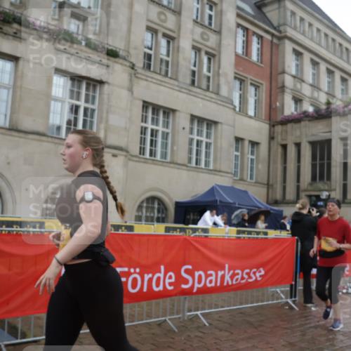13.09.2026 - Kiel Lauf Yannick Fuchs http://msf.ph/oto/10422661 13.09.2026 10:56:27 Ziel 248, 476, 929, 1504, 1557, 1618, 1666, 2075, 2454, 2674, 2880, 3061, 3286, 4180, 4440, 4806, 5067, 6067, 6530, 6882, 6884, 7594, 8989, 8997, 9674, 10264, 10509, 10659, 12669, 12762, 350, 429, 574, 712, 774, 775, 778, 1208, 1618, 2564, 2798, 2829, 3267, 3541, 4556, 5009, 5067, 5553, 5682, 5683, 6572, 6605, 7292, 7483, 7707, 7851, 7995, 8054, 8073, 8158, 8733, 8813, 8910, 9069, 9210, 10421, 10433, 10570, 10750, 10774, 10795, 12316, 12579, 452, 1139 meine-sportfotos.de
