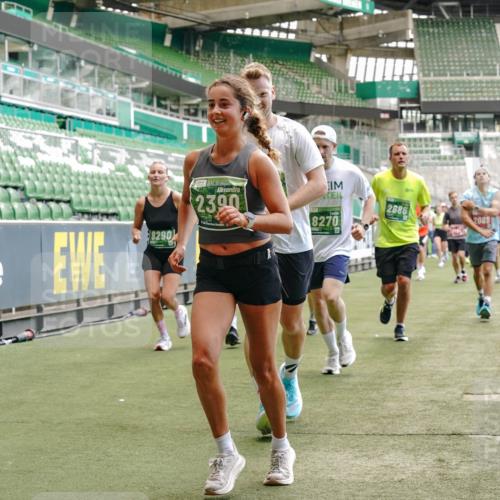 13.09.2026 - 21. swb-Marathon Bremen Michael Burmester http://msf.ph/oto/10422703 13.09.2026 13:00:09 Laufen im Stadion 135, 191, 226, 232, 242, 260, 342, 651, 687, 745, 972, 1080, 1166, 1209, 1368, 1493, 1494, 1516, 1650, 1861, 1935, 1963, 2088, 2210, 2289, 2293, 2306, 2322, 2367, 2409, 2427, 2481, 2485, 2490, 2517, 2560, 2570, 2577, 2658, 2686, 2700, 2708, 2781, 2806, 2827, 2885, 2899, 2906, 2914, 2953, 2961, 2967, 2979, 3015, 3021, 3076, 3098, 3105, 3124, 3145, 3168, 3173, 3190, 3233, 3273, 3354, 3385, 3435, 3480, 3516, 3524, 3531, 3642, 3652, 3729, 3774, 3855, 3856, 3861, 3930, 3934 meine-sportfotos.de