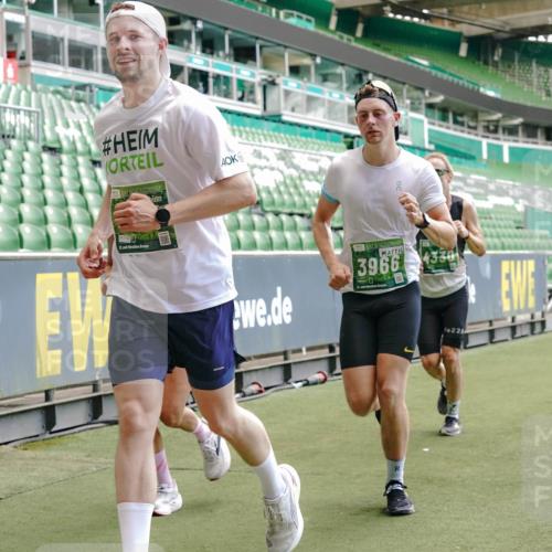 13.09.2026 - 21. swb-Marathon Bremen Michael Burmester http://msf.ph/oto/10422792 13.09.2026 13:00:11 Laufen im Stadion 135, 191, 226, 232, 242, 260, 342, 651, 687, 745, 972, 1080, 1166, 1209, 1368, 1493, 1494, 1516, 1650, 1861, 1935, 1963, 2088, 2210, 2289, 2293, 2306, 2322, 2367, 2409, 2427, 2481, 2485, 2490, 2517, 2560, 2570, 2577, 2658, 2686, 2700, 2708, 2781, 2806, 2827, 2885, 2899, 2906, 2914, 2953, 2961, 2967, 2979, 3015, 3021, 3076, 3098, 3105, 3124, 3145, 3168, 3173, 3190, 3233, 3273, 3354, 3385, 3480, 3516, 3524, 3531, 3642, 3652, 3729, 3774, 3855, 3856, 3861, 3930, 3934 meine-sportfotos.de