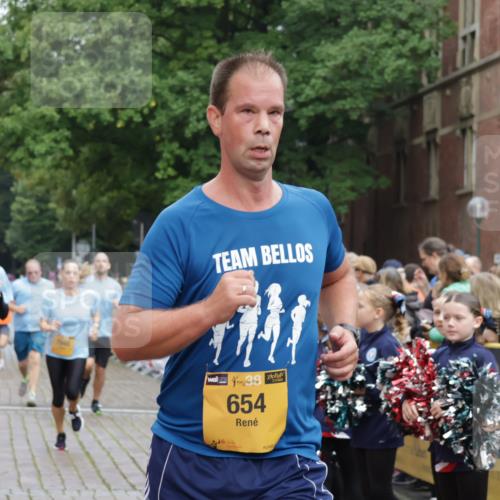 13.09.2026 - Kiel Lauf Yannick Fuchs http://msf.ph/oto/10422824 13.09.2026 09:43:50 Ziel 654, 4522, 5171, 5857, 5964, 7510, 7948, 9323, 9814, 9934, 10641, 10931, 12376, 40, 255, 401, 623, 1049, 1508, 1833, 1857, 4171, 4256, 6377, 7099, 7773, 7857, 7905, 8066, 8770, 8834, 9323, 9934, 10189, 10300, 10460, 11246, 12101, 12164, 12575, 4283, 5026, 6550, 8300, 11653, 11655, 12098, 12373, 255, 623, 1508, 3041, 5929, 7099, 7532, 8808, 9933, 10047, 10118 meine-sportfotos.de