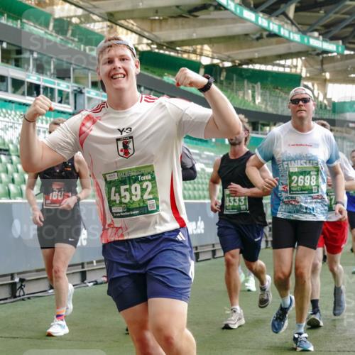 13.09.2026 - 21. swb-Marathon Bremen Michael Burmester http://msf.ph/oto/10422878 13.09.2026 13:23:03 Laufen im Stadion 128, 160, 211, 258, 324, 343, 351, 434, 533, 571, 609, 708, 851, 892, 1060, 1157, 1178, 1259, 1331, 1344, 1417, 1597, 1598, 1657, 1669, 1691, 1729, 1746, 1788, 1883, 2213, 2286, 2290, 2433, 2445, 2475, 2495, 2504, 2526, 2619, 2632, 2652, 2660, 2685, 2711, 2768, 2936, 2964, 2968, 2995, 3034, 3225, 3252, 3282, 3288, 3292, 3347, 3351, 3364, 3395, 3423, 3447, 3505, 3530, 3559, 3682, 3727, 3770, 3784, 3819, 4020, 4054, 4231, 4406, 4407, 4431, 4466, 4467, 4584, 1506 meine-sportfotos.de