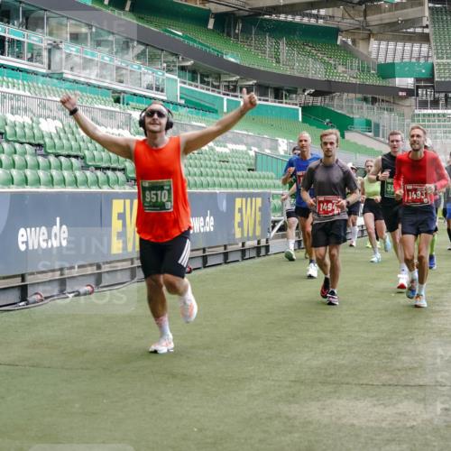 13.09.2026 - 21. swb-Marathon Bremen Michael Burmester http://msf.ph/oto/10422920 13.09.2026 13:00:16 Laufen im Stadion 135, 191, 226, 232, 242, 260, 342, 651, 687, 745, 972, 1080, 1166, 1209, 1368, 1493, 1494, 1516, 1650, 1861, 1935, 1963, 2088, 2210, 2289, 2293, 2306, 2322, 2409, 2427, 2481, 2485, 2490, 2517, 2560, 2561, 2570, 2577, 2658, 2686, 2700, 2708, 2781, 2806, 2827, 2885, 2899, 2906, 2914, 2953, 2961, 2967, 2979, 3015, 3076, 3098, 3105, 3124, 3145, 3168, 3173, 3190, 3233, 3273, 3354, 3385, 3480, 3516, 3524, 3531, 3642, 3652, 3729, 3774, 3855, 3856, 3861, 3930, 3934 meine-sportfotos.de