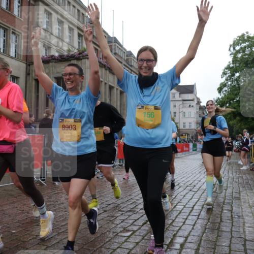 13.09.2026 - Kiel Lauf Yannick Fuchs http://msf.ph/oto/10423073 13.09.2026 10:58:14 Ziel 721, 819, 833, 987, 1253, 1351, 1404, 1910, 2309, 3222, 3325, 3326, 3671, 4160, 4212, 4592, 5172, 5314, 5540, 5668, 5958, 6345, 6982, 7256, 7340, 7412, 8470, 9309, 9476, 10364, 10765, 10785, 10805, 11238, 11613, 12123, 12456, 12701, 12821, 12840, 156, 252, 352, 353, 538, 675, 905, 1220, 1517, 1528, 1567, 1778, 2234, 3111, 3548, 3575, 3661, 3667, 3933, 4250, 4340, 4497, 4754, 4765, 4997, 5112, 5154, 5163, 5232, 5458, 6353, 6425, 6805, 8548, 8903, 11345, 11554, 91 meine-sportfotos.de