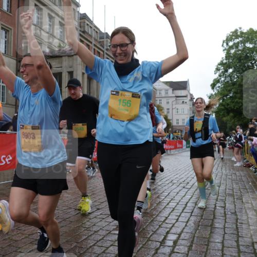 13.09.2026 - Kiel Lauf Yannick Fuchs http://msf.ph/oto/10423077 13.09.2026 10:58:14 Ziel 721, 819, 833, 987, 1253, 1351, 1404, 1910, 2309, 3222, 3325, 3326, 3671, 4160, 4212, 4592, 5172, 5314, 5540, 5668, 5958, 6345, 6982, 7256, 7340, 7412, 8470, 9309, 9476, 10364, 10765, 10785, 10805, 11238, 11613, 12123, 12456, 12701, 12821, 12840, 156, 252, 352, 353, 538, 675, 905, 1220, 1517, 1528, 1567, 1778, 2234, 3111, 3548, 3575, 3661, 3667, 3933, 4250, 4340, 4497, 4754, 4765, 4997, 5112, 5154, 5163, 5232, 5458, 6353, 6425, 6805, 8548, 8903, 11345, 11554, 91 meine-sportfotos.de