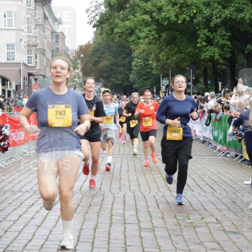13.09.2026 - Kiel Lauf Yannick Fuchs http://msf.ph/oto/10423102 13.09.2026 09:44:16 Ziel 537, 793, 1053, 2031, 2437, 3688, 4092, 4573, 7753, 12318, 12373, 12437, 654, 4283, 4522, 5026, 5171, 5857, 5964, 6550, 7510, 7948, 8300, 9814, 10641, 10931, 11653, 11655, 12098, 12376, 801, 958, 1849, 1866, 2045, 2212, 2787, 2868, 3198, 3209, 4098, 4316, 6892, 6895, 7121, 7430, 7744, 12161, 1833, 5964, 9323, 9934, 10460, 12164 meine-sportfotos.de
