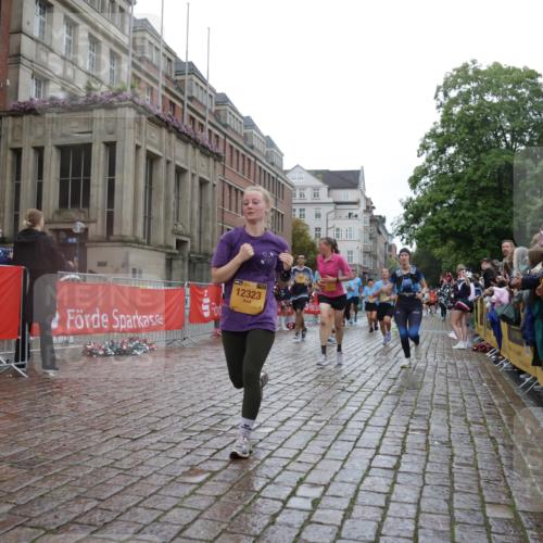 13.09.2026 - Kiel Lauf Yannick Fuchs http://msf.ph/oto/10423136 13.09.2026 10:58:19 Ziel 819, 833, 987, 1253, 1404, 1858, 1910, 1978, 2309, 2752, 3222, 3325, 3326, 3559, 3671, 3842, 4160, 4212, 5172, 5314, 5605, 5668, 6345, 6982, 7256, 7340, 7482, 7856, 7949, 9309, 9458, 9476, 9809, 9827, 10364, 10805, 11460, 12123, 12199, 12456, 12701, 12821, 12840, 352, 353, 721, 905, 987, 1220, 1351, 1517, 1528, 1567, 1778, 2234, 3111, 3575, 3661, 4250, 4340, 4497, 4592, 4754, 4765, 5154, 5163, 5232, 5540, 5958, 6353, 6425, 6805, 91 meine-sportfotos.de