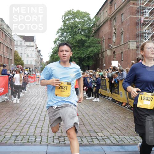 13.09.2026 - Kiel Lauf Yannick Fuchs http://msf.ph/oto/10423145 13.09.2026 09:44:19 Ziel 537, 793, 1053, 2031, 2437, 3688, 4092, 4573, 7744, 7753, 12318, 12373, 12437, 654, 4283, 4522, 5026, 5171, 5857, 6550, 7510, 7948, 8300, 9814, 10641, 10931, 11653, 11655, 12098, 12376, 801, 912, 958, 1849, 1866, 2045, 2212, 2787, 2868, 3198, 3209, 4098, 4316, 6892, 6895, 7121, 7430, 12161, 1833, 5964, 9323, 9934, 10460, 12164 meine-sportfotos.de