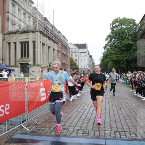 13.09.2026 - Kiel Lauf Yannick Fuchs http://msf.ph/oto/10423216 13.09.2026 09:44:23 Ziel 537, 793, 801, 958, 1053, 1849, 2031, 2437, 2868, 3688, 4098, 4573, 6892, 7121, 7430, 7744, 12318, 12437, 654, 4092, 4283, 4522, 5026, 5171, 5857, 6550, 7510, 7753, 7948, 8300, 9814, 10641, 10931, 11653, 11655, 12098, 12373, 12376, 912, 1866, 2045, 2212, 2787, 3198, 3209, 4316, 4693, 6895, 7356, 12161, 12218, 654, 4522, 5857, 5964, 7510, 7948 meine-sportfotos.de