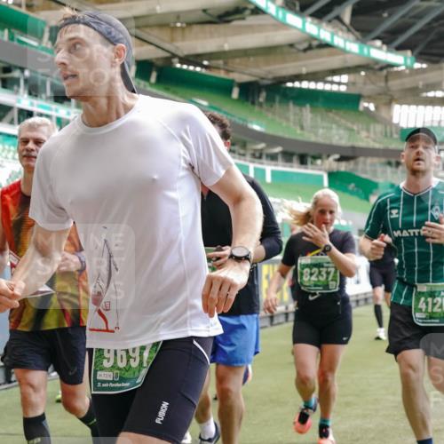 13.09.2026 - 21. swb-Marathon Bremen Michael Burmester http://msf.ph/oto/10423241 13.09.2026 13:00:24 Laufen im Stadion 135, 191, 226, 232, 242, 260, 318, 342, 440, 651, 687, 745, 972, 1080, 1166, 1209, 1368, 1493, 1494, 1516, 1650, 1861, 1935, 1963, 2088, 2210, 2289, 2293, 2306, 2322, 2370, 2409, 2427, 2481, 2485, 2490, 2517, 2560, 2561, 2570, 2627, 2658, 2686, 2700, 2708, 2781, 2806, 2827, 2885, 2899, 2906, 2914, 2953, 2961, 2967, 2979, 3015, 3076, 3098, 3105, 3124, 3145, 3168, 3173, 3190, 3233, 3273, 3354, 3385, 3480, 3516, 3524, 3531, 3642, 3652, 3729, 3774, 3855, 3856, 3861, 3930, 3934 meine-sportfotos.de