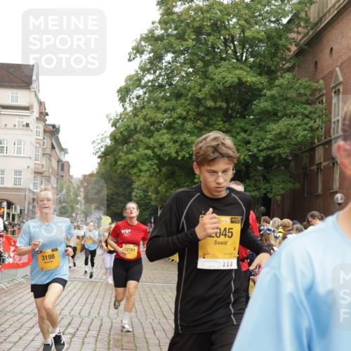13.09.2026 - Kiel Lauf Yannick Fuchs http://msf.ph/oto/10423346 13.09.2026 09:44:33 Ziel 801, 912, 958, 1849, 1866, 2045, 2212, 2787, 2868, 3198, 3209, 4098, 4316, 6892, 6895, 7121, 7430, 7744, 12161, 537, 793, 1053, 2031, 2437, 3688, 4092, 4283, 4573, 5026, 6550, 7744, 7753, 8300, 11653, 11655, 12098, 12318, 12373, 12437, 1224, 4693, 5939, 6023, 7356, 7460, 9986, 10777, 11046, 11239, 12218, 5026, 5171, 7510, 7948, 9814, 10641, 10931, 12376 meine-sportfotos.de