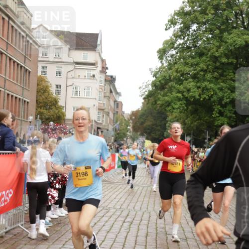 13.09.2026 - Kiel Lauf Yannick Fuchs http://msf.ph/oto/10423355 13.09.2026 09:44:34 Ziel 801, 912, 958, 1849, 1866, 2045, 2212, 2787, 2868, 3198, 3209, 4098, 4316, 6892, 6895, 7121, 7430, 12161, 537, 793, 1053, 2031, 2437, 3688, 4092, 4283, 4573, 6550, 7744, 7753, 8300, 11653, 11655, 12098, 12318, 12373, 12437, 1224, 4118, 4693, 5939, 6023, 7356, 7460, 9986, 10777, 11043, 11046, 11239, 12218, 5026, 5171, 9814, 10641, 10931, 11653, 12376 meine-sportfotos.de