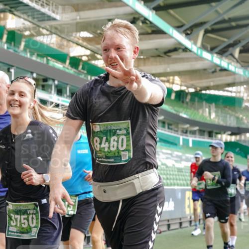 13.09.2026 - 21. swb-Marathon Bremen Michael Burmester http://msf.ph/oto/10423463 13.09.2026 13:23:25 Laufen im Stadion 137, 160, 182, 211, 324, 343, 434, 533, 571, 609, 708, 721, 739, 743, 892, 1157, 1178, 1259, 1273, 1331, 1471, 1597, 1598, 1657, 1669, 1691, 1746, 1788, 1883, 1944, 2213, 2252, 2286, 2290, 2433, 2445, 2465, 2475, 2495, 2503, 2504, 2526, 2619, 2632, 2660, 2685, 2711, 2768, 2776, 2936, 2964, 2968, 3252, 3282, 3288, 3289, 3292, 3312, 3347, 3351, 3364, 3395, 3423, 3447, 3505, 3530, 3559, 3682, 3727, 3770, 3784, 3819, 4020, 4054, 4231, 4406, 4407, 4431, 4466, 4467, 4584, 1506 meine-sportfotos.de
