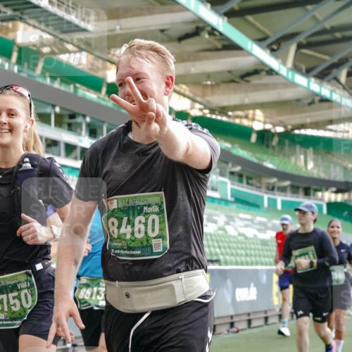 13.09.2026 - 21. swb-Marathon Bremen Michael Burmester http://msf.ph/oto/10423475 13.09.2026 13:23:25 Laufen im Stadion 137, 160, 182, 211, 324, 343, 434, 533, 571, 609, 708, 721, 739, 743, 892, 1157, 1178, 1259, 1273, 1331, 1471, 1597, 1598, 1657, 1669, 1691, 1746, 1788, 1883, 1944, 2213, 2252, 2286, 2290, 2433, 2445, 2465, 2475, 2495, 2503, 2504, 2526, 2619, 2632, 2660, 2685, 2711, 2768, 2776, 2936, 2964, 2968, 3252, 3282, 3288, 3289, 3292, 3312, 3347, 3351, 3364, 3395, 3423, 3447, 3505, 3530, 3559, 3682, 3727, 3770, 3784, 3819, 4020, 4054, 4231, 4406, 4407, 4431, 4466, 4467, 4584, 1506 meine-sportfotos.de