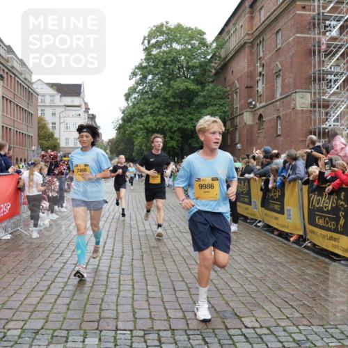 13.09.2026 - Kiel Lauf Yannick Fuchs http://msf.ph/oto/10423485 13.09.2026 09:44:47 Ziel 912, 1224, 4693, 5939, 6023, 7356, 7460, 9986, 10777, 11046, 11239, 12218, 537, 793, 801, 912, 958, 1053, 1849, 1866, 2031, 2045, 2212, 2437, 2787, 2868, 3198, 3209, 3688, 4098, 4316, 4573, 6892, 6895, 7121, 7430, 7744, 12161, 12318, 12437, 98, 312, 2456, 2704, 3138, 3517, 3717, 4118, 5562, 6135, 8028, 8189, 11043, 12676, 793, 4092, 7753, 12373 meine-sportfotos.de