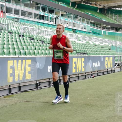 13.09.2026 - 21. swb-Marathon Bremen Michael Burmester http://msf.ph/oto/10423526 13.09.2026 13:00:32 Laufen im Stadion 135, 232, 242, 260, 318, 342, 440, 651, 687, 745, 1080, 1166, 1209, 1368, 1448, 1493, 1494, 1516, 1582, 1650, 1861, 1935, 1963, 2088, 2210, 2289, 2293, 2306, 2322, 2370, 2409, 2427, 2481, 2485, 2490, 2491, 2517, 2560, 2561, 2570, 2627, 2658, 2686, 2700, 2708, 2781, 2806, 2899, 2906, 2914, 2953, 2961, 2967, 3015, 3076, 3105, 3124, 3145, 3168, 3173, 3190, 3273, 3354, 3372, 3375, 3385, 3480, 3516, 3524, 3526, 3531, 3642, 3652, 3729, 3774, 3855, 3856, 3861, 3930 meine-sportfotos.de