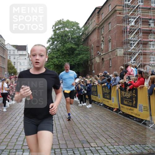 13.09.2026 - Kiel Lauf Yannick Fuchs http://msf.ph/oto/10423539 13.09.2026 09:44:50 Ziel 1224, 4118, 4693, 5939, 6023, 7356, 7460, 9986, 10777, 11043, 11046, 11239, 12218, 537, 801, 912, 958, 1053, 1849, 1866, 2031, 2045, 2212, 2437, 2787, 2868, 3198, 3209, 3688, 4098, 4316, 4573, 6892, 6895, 7121, 7356, 7430, 7744, 12161, 12318, 12437, 98, 312, 2456, 2704, 2786, 3138, 3517, 3717, 5562, 6135, 8028, 8189, 9760, 10006, 12676, 537, 793, 2031, 2437, 4092, 7753, 12373, 12437 meine-sportfotos.de