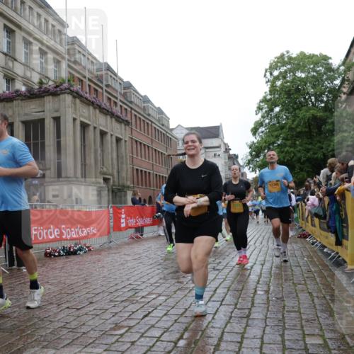 13.09.2026 - Kiel Lauf Yannick Fuchs http://msf.ph/oto/10423596 13.09.2026 10:58:59 Ziel 724, 788, 1085, 1094, 1729, 1990, 2265, 2557, 2559, 2862, 3943, 3944, 7757, 8059, 8188, 8348, 9306, 9313, 9387, 10167, 10551, 10654, 10655, 10969, 11087, 11585, 12223, 12520, 12694, 79, 91, 971, 1521, 1978, 2156, 2307, 2461, 2473, 2896, 2965, 2994, 3235, 3237, 3559, 3833, 4395, 4456, 5775, 6497, 6906, 7315, 7367, 7738, 7856, 7888, 8004, 8059, 8348, 8381, 8752, 8841, 9132, 9417, 9809, 9937, 10135, 10503, 10878, 11023, 11699, 12659, 12672, 1825, 2385, 2639, 3480 meine-sportfotos.de