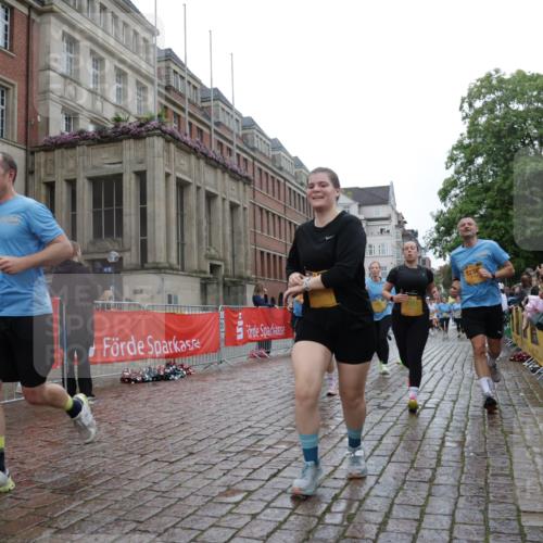 13.09.2026 - Kiel Lauf Yannick Fuchs http://msf.ph/oto/10423601 13.09.2026 10:58:59 Ziel 724, 788, 1085, 1094, 1729, 1990, 2265, 2557, 2559, 2862, 3943, 3944, 7757, 8059, 8188, 8348, 9306, 9313, 9387, 10167, 10551, 10654, 10655, 10969, 11087, 11585, 12223, 12520, 12694, 79, 91, 971, 1521, 1978, 2156, 2307, 2461, 2473, 2896, 2965, 2994, 3235, 3237, 3559, 3833, 4395, 4456, 5775, 6497, 6906, 7315, 7367, 7738, 7856, 7888, 8004, 8059, 8348, 8381, 8752, 8841, 9132, 9417, 9809, 9937, 10135, 10503, 10878, 11023, 11699, 12659, 12672, 1825, 2385, 2639, 3480 meine-sportfotos.de