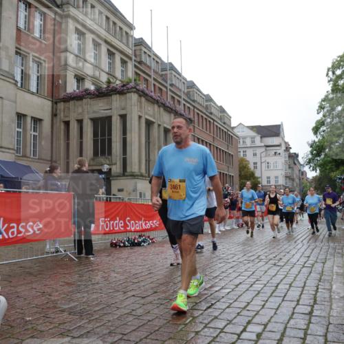 13.09.2026 - Kiel Lauf Yannick Fuchs http://msf.ph/oto/10423625 13.09.2026 10:59:03 Ziel 724, 788, 1085, 1094, 1729, 1990, 2265, 2557, 2862, 3332, 4192, 4609, 7757, 8188, 9313, 10167, 10255, 10551, 10654, 10655, 11585, 12223, 12520, 79, 971, 1521, 1729, 2156, 2307, 2461, 2473, 2559, 2896, 2965, 2994, 3235, 3237, 3943, 3944, 4395, 4456, 5775, 6497, 6906, 7367, 7738, 7888, 8004, 8059, 8348, 8381, 8752, 8841, 9132, 9306, 9313, 9387, 9417, 10135, 10878, 10969, 11087, 11699, 12659, 12672, 1825, 2385, 2639, 2828, 3480, 4342, 5891, 5987, 7066, 7734 meine-sportfotos.de