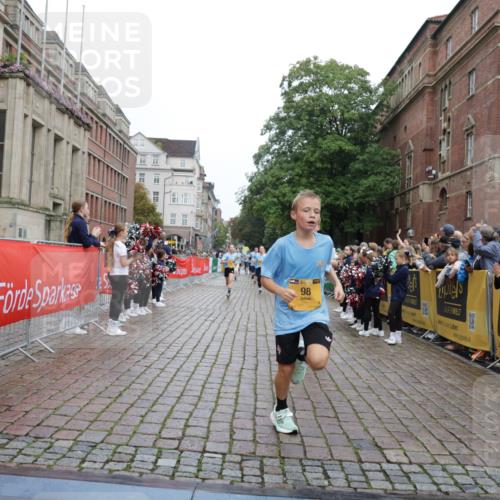 13.09.2026 - Kiel Lauf Yannick Fuchs http://msf.ph/oto/10423720 13.09.2026 09:45:06 Ziel 98, 312, 2456, 2704, 2786, 3138, 3517, 3717, 5562, 6135, 8028, 8189, 9760, 10006, 12676, 912, 1224, 2787, 3198, 3209, 4118, 4316, 4693, 5939, 6023, 6895, 7356, 7460, 9986, 10777, 11043, 11046, 11239, 12161, 12218, 12676, 1503, 2017, 2282, 3408, 3479, 3503, 3507, 4606, 5103, 5369, 5399, 5400, 5672, 5811, 6097, 6098, 6556, 8152, 8854, 9425, 9456, 9897, 10498, 11939, 12347, 12348, 12351, 801, 958, 1849, 1866, 2045, 2212, 2868, 3198, 4098, 4316 meine-sportfotos.de