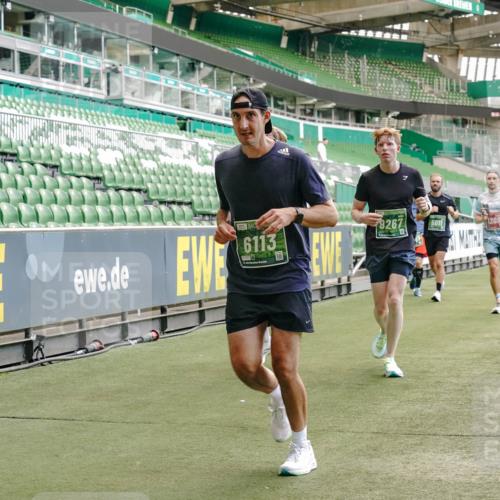13.09.2026 - 21. swb-Marathon Bremen Michael Burmester http://msf.ph/oto/10423739 13.09.2026 13:00:42 Laufen im Stadion 135, 232, 242, 260, 282, 318, 342, 440, 651, 687, 745, 1080, 1166, 1209, 1368, 1448, 1493, 1494, 1516, 1582, 1650, 1861, 1896, 1935, 1963, 2088, 2289, 2293, 2306, 2322, 2370, 2409, 2427, 2481, 2485, 2490, 2491, 2517, 2560, 2561, 2570, 2627, 2658, 2686, 2700, 2708, 2781, 2806, 2899, 2906, 2914, 2953, 2961, 2967, 3015, 3076, 3105, 3124, 3145, 3168, 3173, 3190, 3273, 3354, 3372, 3374, 3375, 3385, 3480, 3524, 3526, 3531, 3642, 3652, 3729, 3774, 3855, 3856, 3861, 3930 meine-sportfotos.de