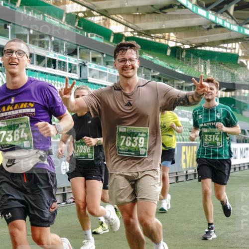 13.09.2026 - 21. swb-Marathon Bremen Michael Burmester http://msf.ph/oto/10423750 13.09.2026 13:23:32 Laufen im Stadion 137, 160, 182, 211, 324, 343, 434, 533, 571, 609, 708, 721, 739, 743, 752, 892, 1157, 1178, 1259, 1273, 1331, 1471, 1597, 1598, 1657, 1669, 1691, 1746, 1788, 1883, 1944, 2213, 2252, 2286, 2290, 2433, 2445, 2465, 2475, 2483, 2495, 2503, 2504, 2526, 2571, 2619, 2685, 2711, 2768, 2776, 2936, 2968, 3252, 3282, 3288, 3289, 3292, 3312, 3347, 3351, 3364, 3395, 3423, 3447, 3505, 3530, 3559, 3682, 3727, 3770, 3784, 3819, 4020, 4054, 4231, 4406, 4407, 4431, 4466, 4467, 4584, 1506 meine-sportfotos.de