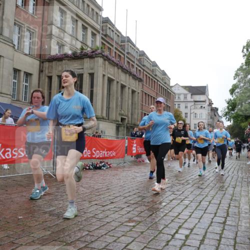 13.09.2026 - Kiel Lauf Yannick Fuchs http://msf.ph/oto/10423834 13.09.2026 10:59:22 Ziel 1825, 1835, 2385, 2394, 2639, 2771, 2828, 4342, 4897, 5519, 5836, 5891, 5977, 5987, 6693, 7066, 7112, 7527, 7734, 8208, 9227, 9242, 9405, 9684, 9700, 9778, 10251, 10453, 10536, 10871, 11016, 11202, 11340, 11350, 12482, 724, 788, 1085, 1094, 1729, 1990, 2265, 2557, 2559, 2862, 2994, 3332, 3480, 3943, 3944, 4192, 4609, 5188, 5836, 7417, 7757, 8059, 8188, 8348, 9306, 9313, 9387, 9405, 10167, 10255, 10551, 10654, 10655, 10969, 11087, 11126, 11585, 12223, 12520, 620, 10799 meine-sportfotos.de