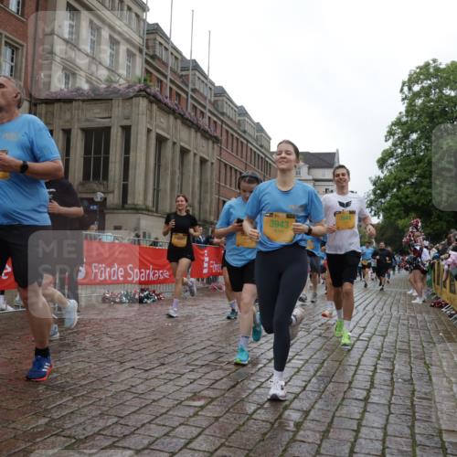 13.09.2026 - Kiel Lauf Yannick Fuchs http://msf.ph/oto/10423861 13.09.2026 10:59:24 Ziel 1825, 1835, 2385, 2394, 2639, 2771, 2828, 4342, 4897, 5519, 5891, 5977, 5987, 6693, 7066, 7112, 7527, 7734, 8208, 9227, 9242, 9684, 9700, 9778, 10251, 10453, 10536, 10799, 10871, 11016, 11177, 11202, 11340, 11350, 12359, 12482, 724, 788, 1085, 1094, 1729, 1990, 2265, 2385, 2557, 2559, 2862, 3332, 3480, 3943, 3944, 4192, 4609, 5188, 5836, 7417, 7757, 8059, 8188, 8348, 9306, 9313, 9387, 9405, 10167, 10255, 10551, 10654, 10655, 10969, 11087, 11126, 11585, 12223, 12520, 620 meine-sportfotos.de