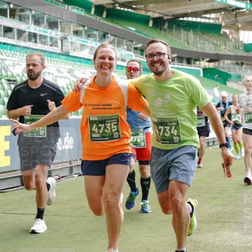 13.09.2026 - 21. swb-Marathon Bremen Michael Burmester http://msf.ph/oto/10423954 13.09.2026 13:00:47 Laufen im Stadion 135, 232, 242, 260, 282, 318, 342, 440, 651, 687, 745, 930, 1067, 1080, 1166, 1209, 1368, 1448, 1493, 1494, 1582, 1650, 1861, 1896, 1935, 1963, 2088, 2289, 2293, 2306, 2322, 2370, 2409, 2427, 2481, 2485, 2490, 2491, 2517, 2560, 2561, 2570, 2627, 2658, 2686, 2700, 2708, 2781, 2806, 2899, 2906, 2914, 2953, 2961, 2967, 3015, 3076, 3105, 3124, 3145, 3168, 3173, 3273, 3354, 3372, 3374, 3375, 3385, 3480, 3524, 3526, 3642, 3652, 3729, 3774, 3855, 3856, 3861, 3930 meine-sportfotos.de