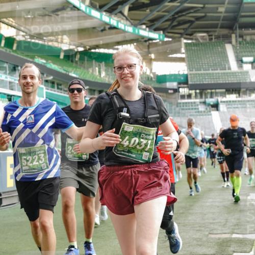 13.09.2026 - 21. swb-Marathon Bremen Michael Burmester http://msf.ph/oto/10424009 13.09.2026 13:23:41 Laufen im Stadion 137, 160, 182, 211, 324, 434, 533, 548, 571, 609, 708, 721, 739, 743, 752, 892, 1157, 1178, 1259, 1273, 1331, 1463, 1471, 1597, 1598, 1657, 1691, 1746, 1788, 1883, 1944, 2095, 2213, 2252, 2286, 2312, 2323, 2433, 2445, 2465, 2475, 2483, 2495, 2503, 2504, 2526, 2571, 2685, 2711, 2768, 2776, 2936, 2968, 3252, 3282, 3288, 3289, 3292, 3312, 3347, 3351, 3364, 3381, 3395, 3423, 3447, 3505, 3530, 3559, 3727, 3770, 3784, 3819, 4020, 4054, 4231, 4406, 4407, 4431, 4466, 4467, 4584 meine-sportfotos.de