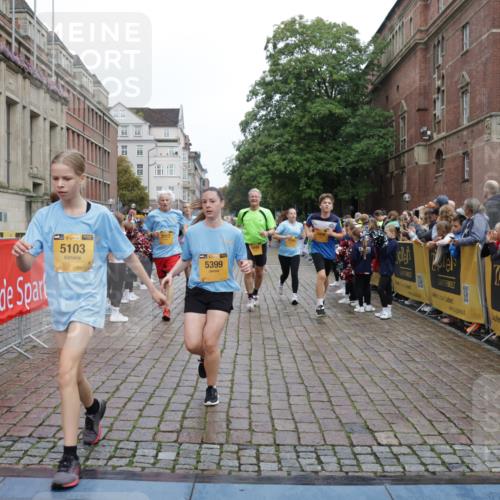 13.09.2026 - Kiel Lauf Yannick Fuchs http://msf.ph/oto/10424029 13.09.2026 09:45:25 Ziel 1503, 2017, 2282, 2835, 3408, 4606, 5103, 5369, 5399, 5400, 5811, 7854, 8152, 8854, 9425, 9456, 9897, 10498, 11939, 12347, 98, 312, 2456, 2704, 2786, 3138, 3479, 3503, 3507, 3517, 3717, 4118, 5562, 5672, 5939, 6023, 6097, 6098, 6135, 6556, 8028, 8189, 9760, 10006, 10777, 11043, 12348, 12351, 12676, 1023, 1579, 2788, 3025, 3974, 4413, 6038, 7202, 7349, 8126, 10142, 10392, 10445, 12069, 12281, 1224, 5939, 6023, 7460, 9986, 10777, 11046, 11239 meine-sportfotos.de