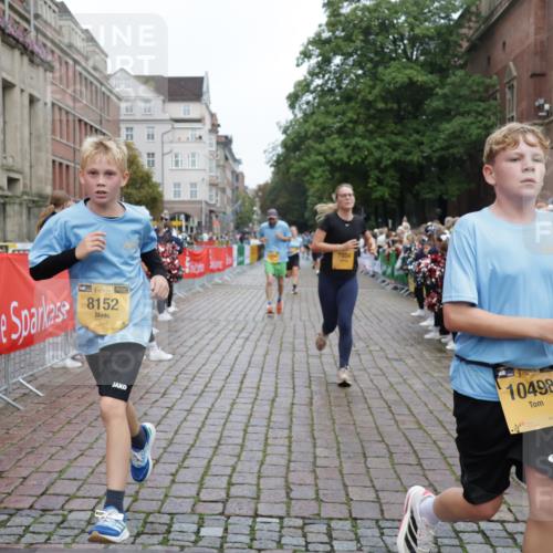 13.09.2026 - Kiel Lauf Yannick Fuchs http://msf.ph/oto/10424110 13.09.2026 09:45:29 Ziel 1023, 1503, 1579, 2017, 2835, 3408, 5103, 5369, 5399, 5811, 6038, 7854, 8152, 8854, 9456, 10498, 11939, 12069, 12347, 98, 312, 2282, 2456, 2704, 2786, 3138, 3479, 3503, 3507, 3517, 3717, 4118, 4606, 5400, 5562, 5672, 6097, 6098, 6135, 6556, 8028, 8189, 8854, 9425, 9760, 9897, 10006, 11043, 12348, 12351, 12676, 2788, 3025, 3974, 4413, 4569, 5511, 7202, 7349, 7572, 8126, 9841, 10142, 10392, 10445, 12281, 2704, 4118, 5939, 6023, 10777, 11239 meine-sportfotos.de